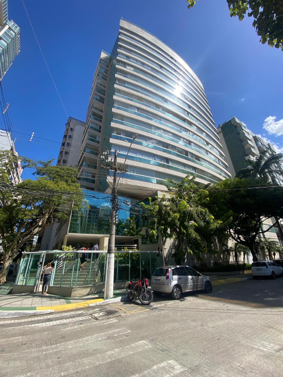 Apartamento de 108 m² com 3 quartos na Praia da Costa