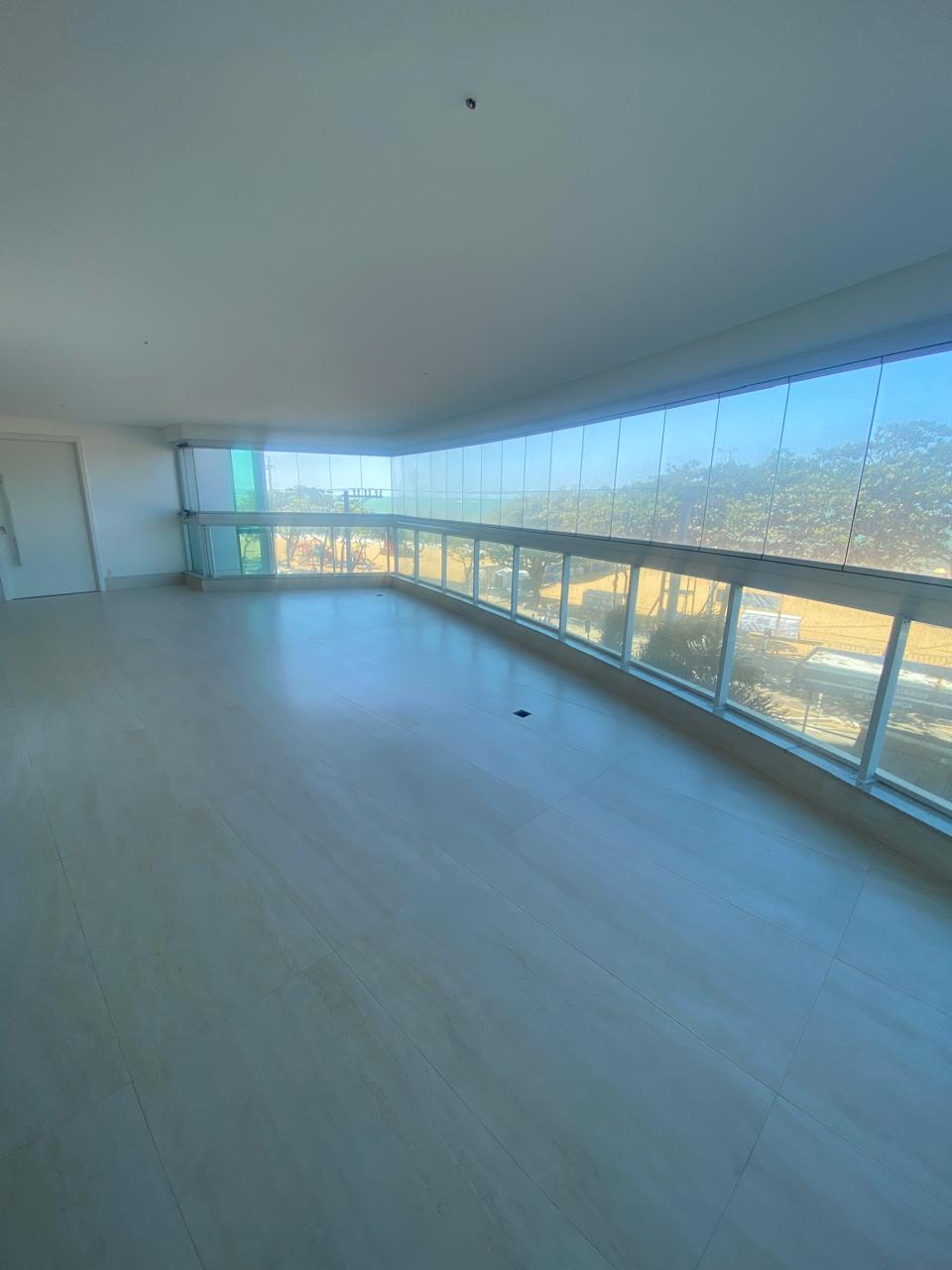 Apartamento com 4 suítes e 250,11 m² em Itapoã