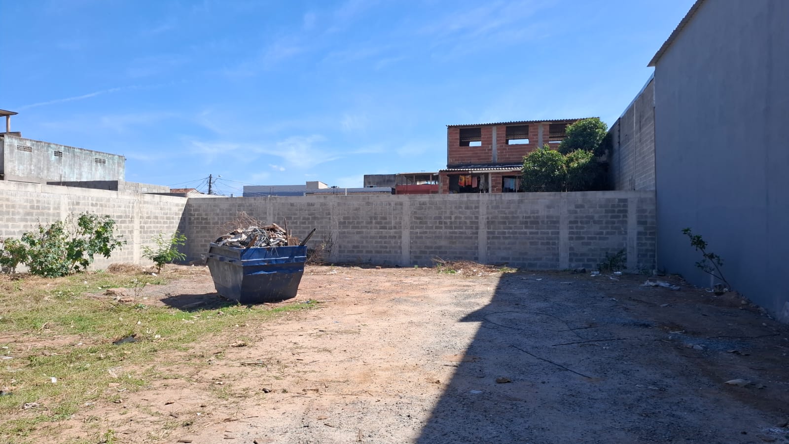 Galpão de 500 m² para locação em Vale Encatado